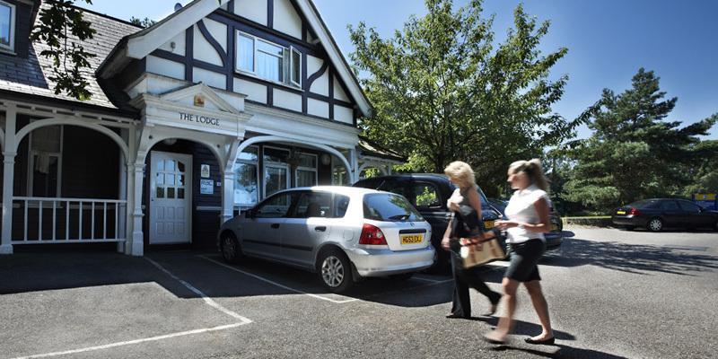 The Lodge At Meyrick Park Bornemouth Extérieur photo